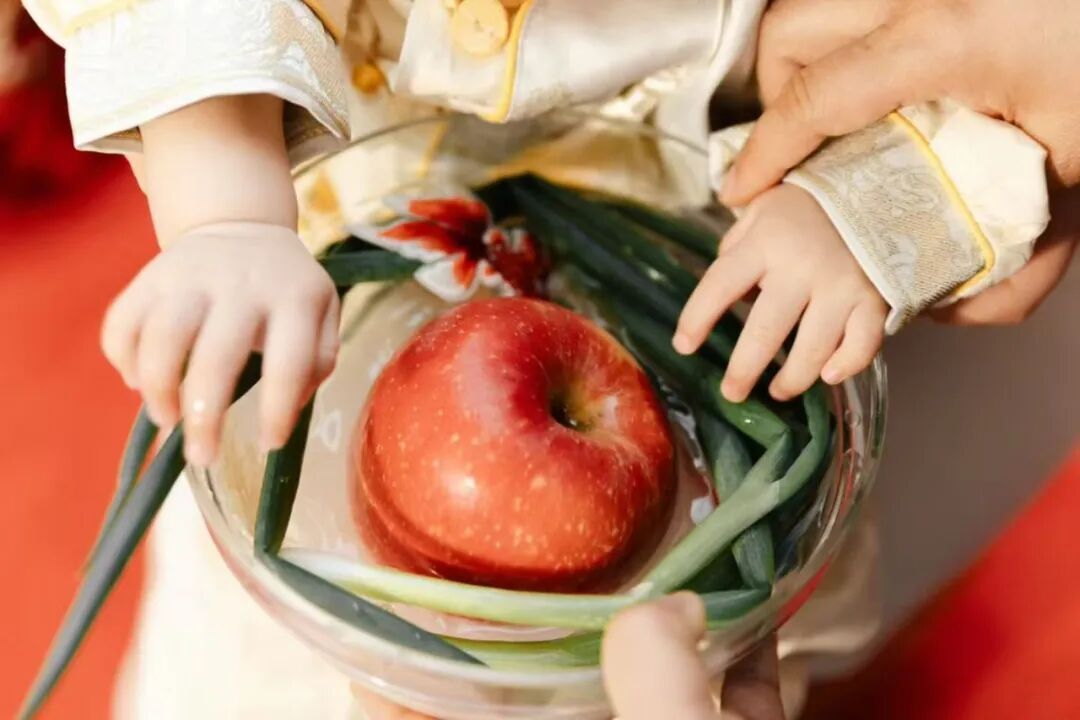 起乳名：告别俗套，给孩子独一无二的温柔印记